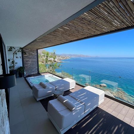 Mystique Luxury Suite Achlia Ngoại thất bức ảnh