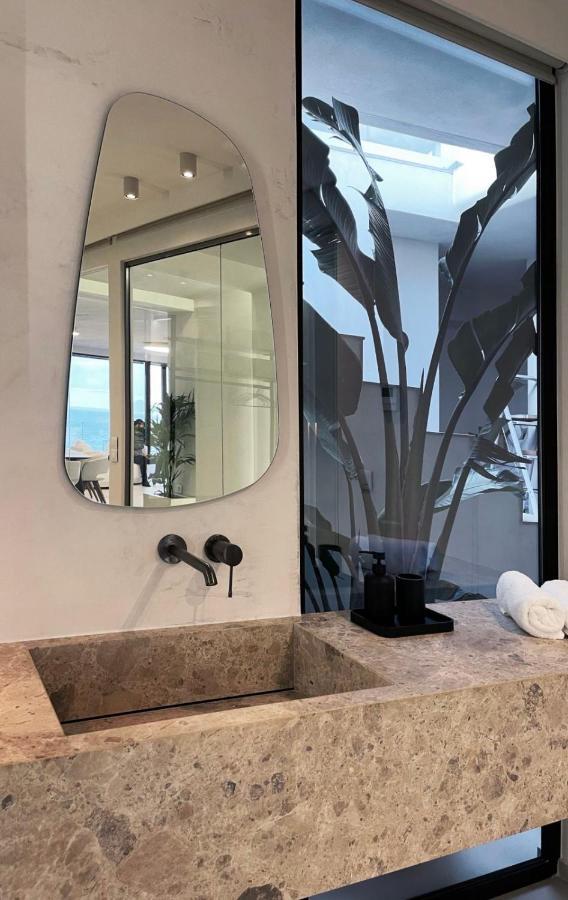 Mystique Luxury Suite Achlia Ngoại thất bức ảnh