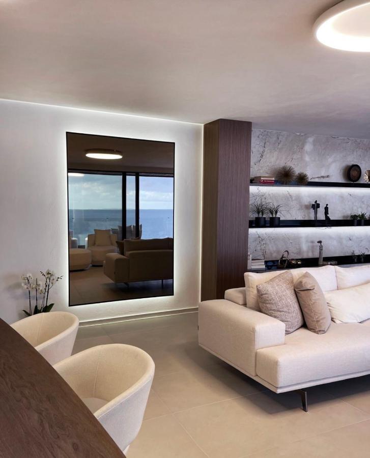 Mystique Luxury Suite Achlia Ngoại thất bức ảnh