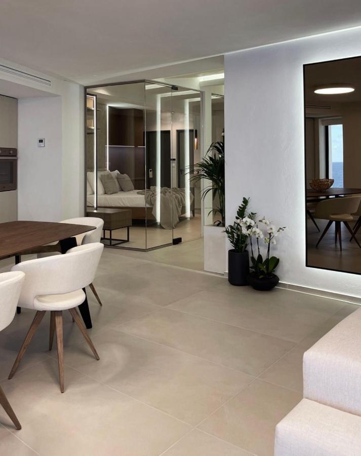 Mystique Luxury Suite Achlia Ngoại thất bức ảnh