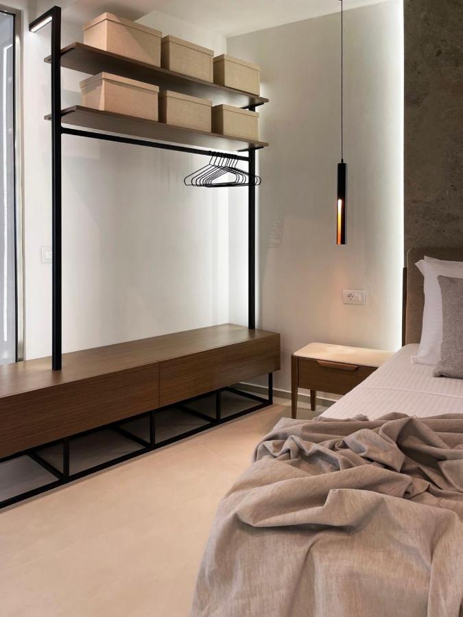 Mystique Luxury Suite Achlia Ngoại thất bức ảnh