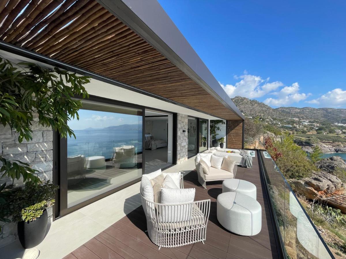 Mystique Luxury Suite Achlia Ngoại thất bức ảnh