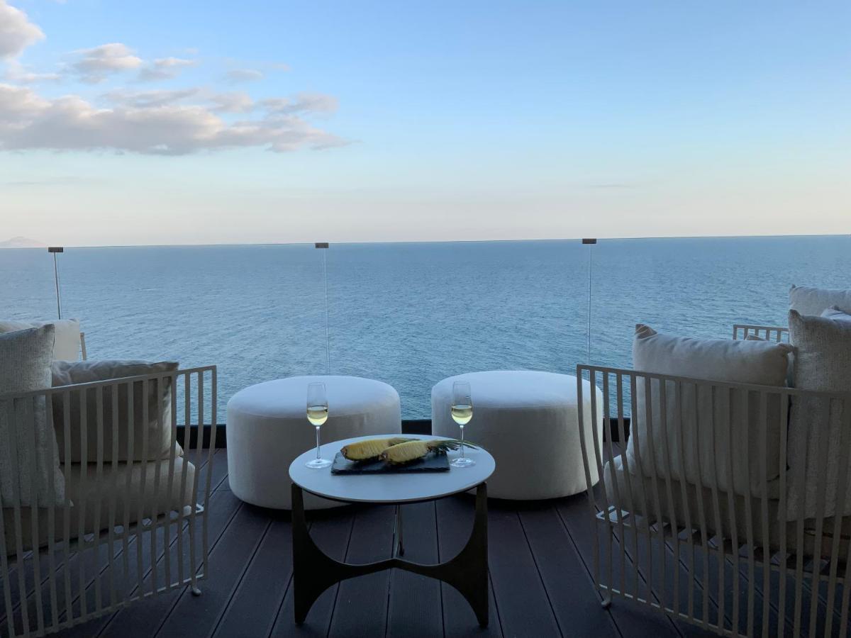 Mystique Luxury Suite Achlia Ngoại thất bức ảnh