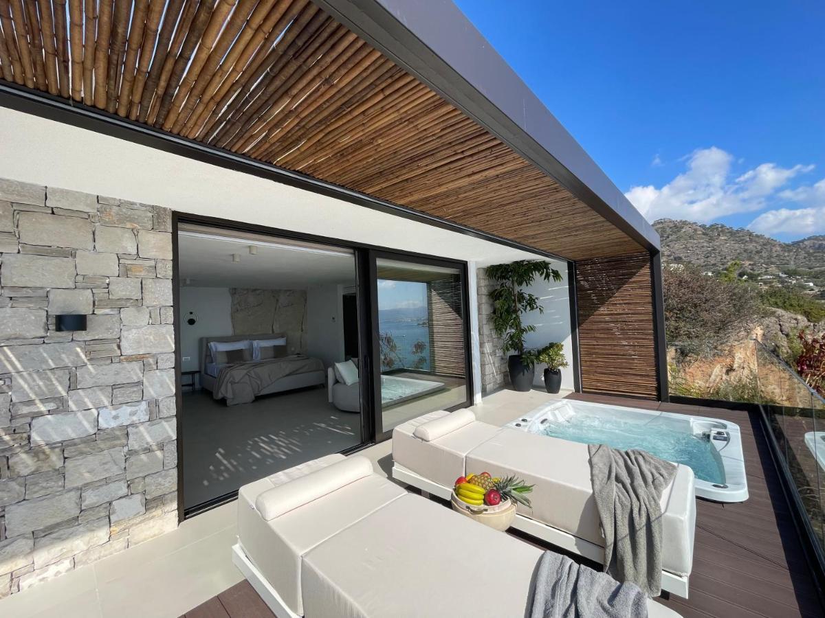 Mystique Luxury Suite Achlia Ngoại thất bức ảnh